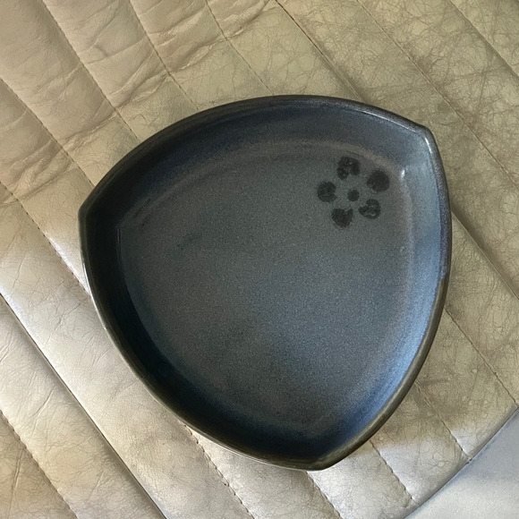 Handcrafted Blue Rounded Triangular Stoneware Bowl - Picture 3 of 17